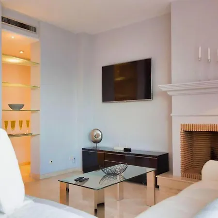 דירה Rio Real Playa Beachfront,