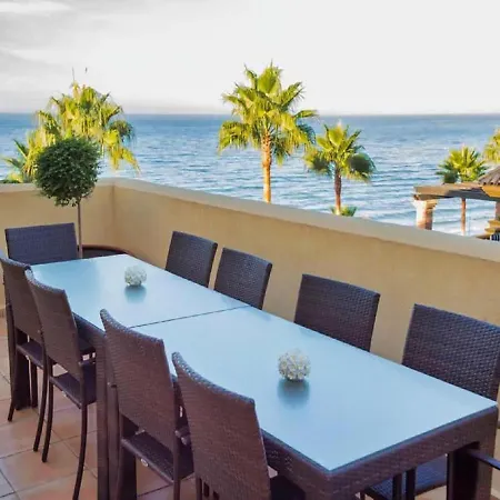 Rio Real Playa Beachfront, דירה
