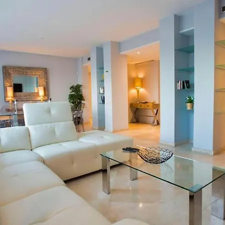 דירה Rio Real Playa Beachfront, *